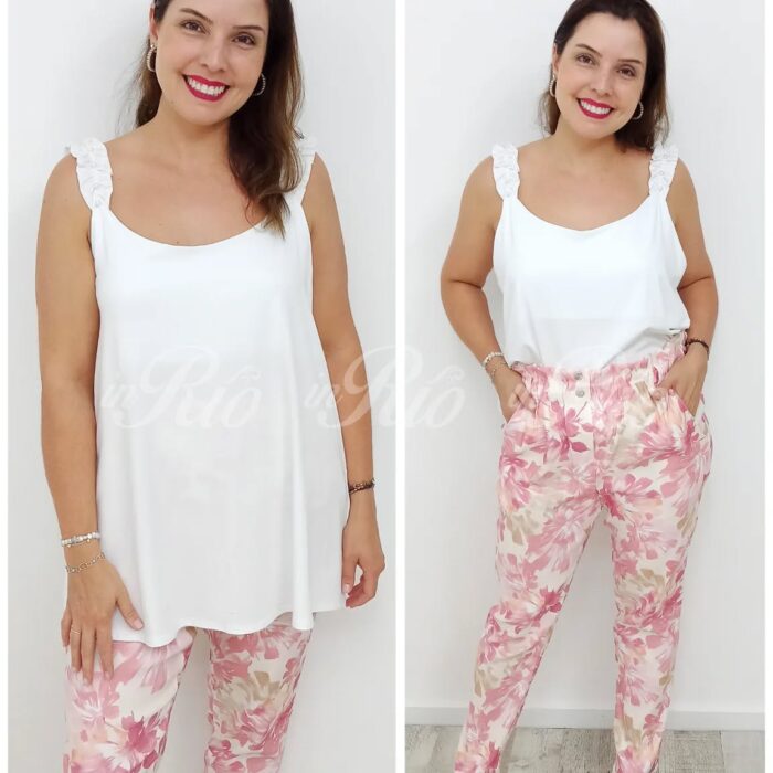 Top/túnica com pérolas incrustradas