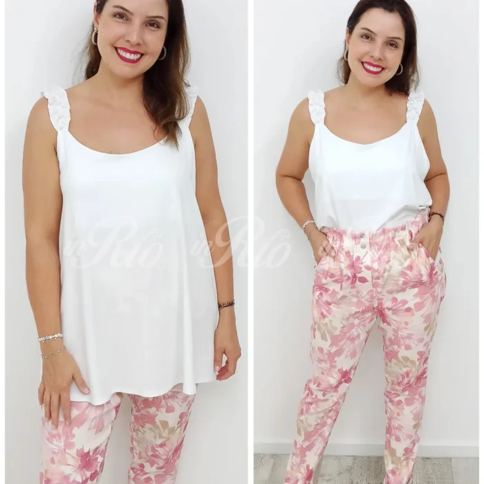 Top/túnica com pérolas incrustradas