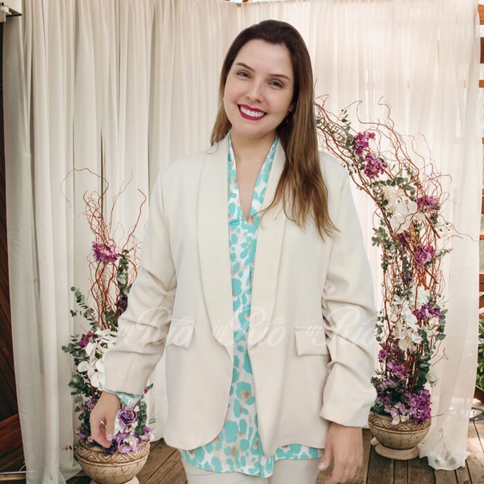 Blazer plus size bege