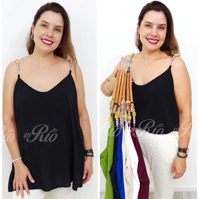 Top fluído plus size com contas decorativas