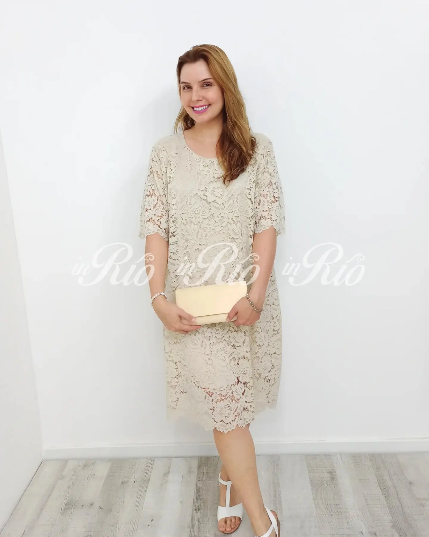 Vestido plus size rendado - Image 2