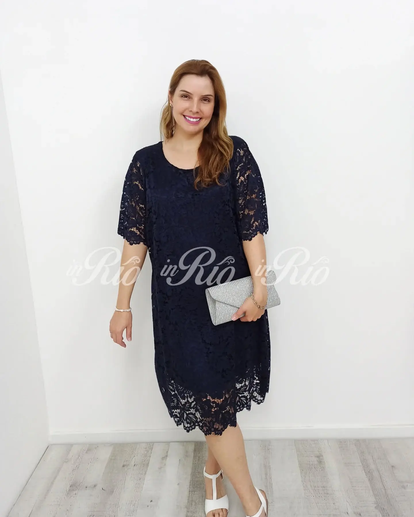Vestido plus size rendado