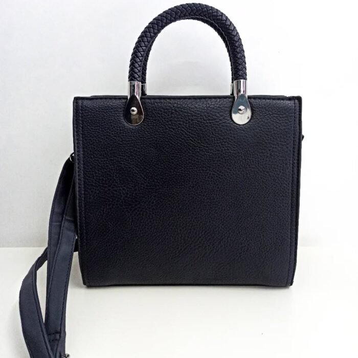 Mala compacta azul com alça entrelaçada e alça a tiracolo incluída