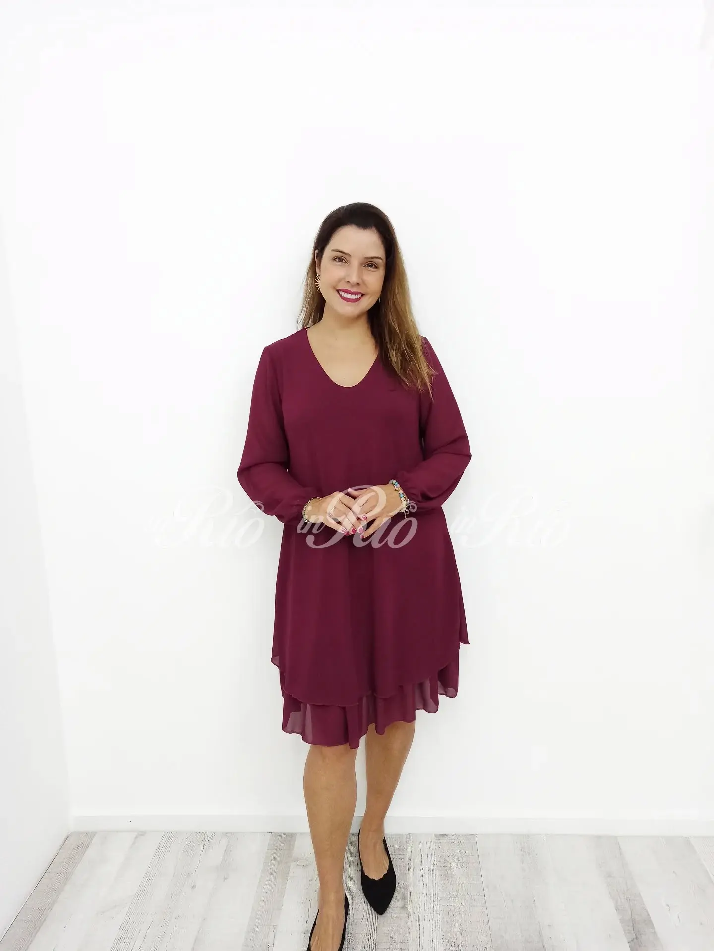 Vestido plus size com folhinhos