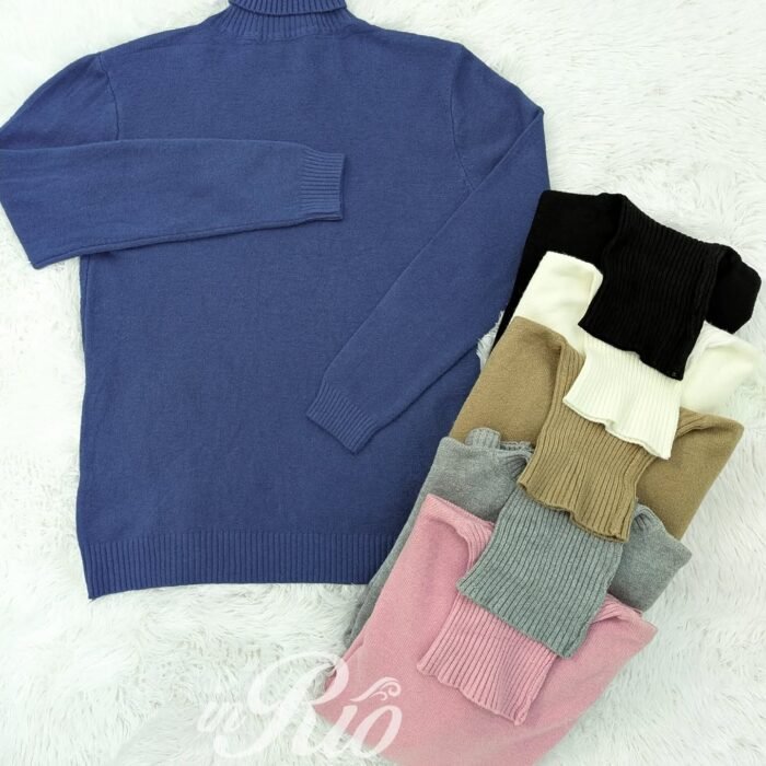 Camisola em malha fina com gola alta canelada