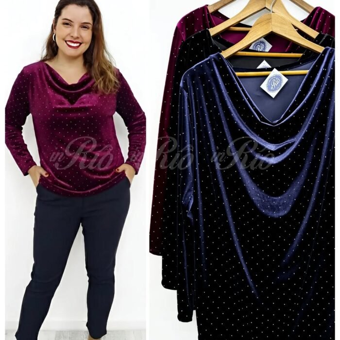 Blusa em veludo e brilhantes com decote drapeado