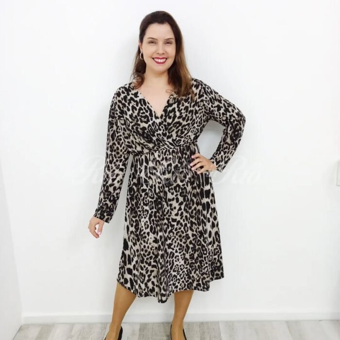 Vestido em malha fria com estampado de leopardo