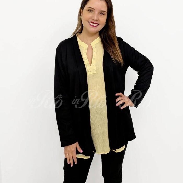 Blazer plus size aberto em tecido fluído canelado
